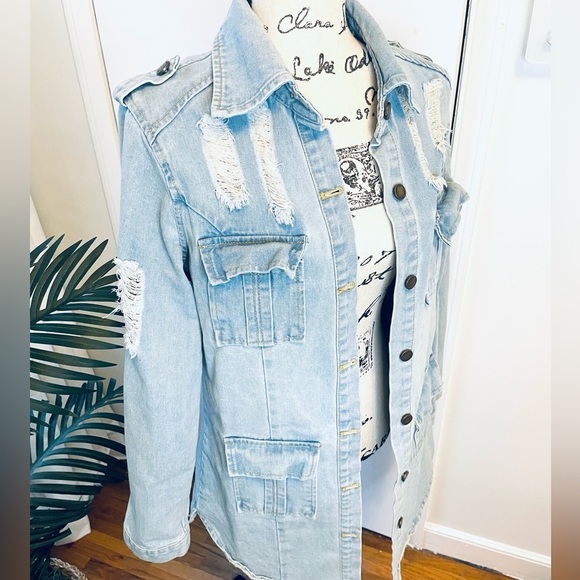 Light Wash Distressed Denim Long Jacket - Picture 12 of 13